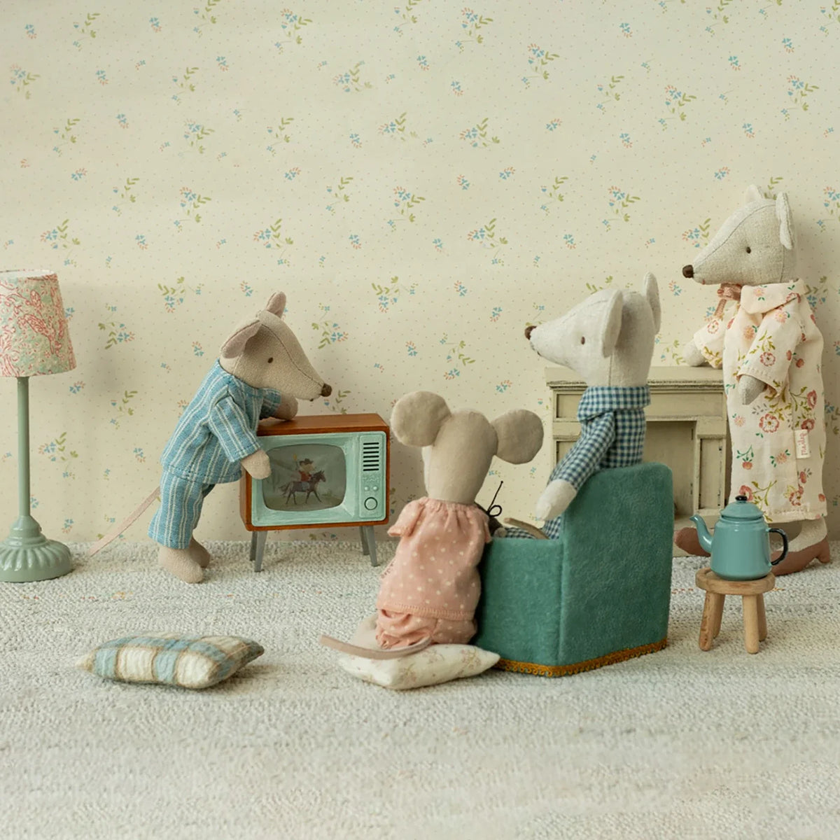 Television Mouse