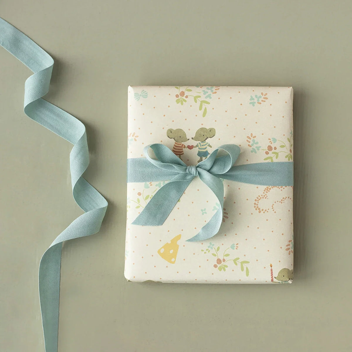 Gift wrap Gift wrap