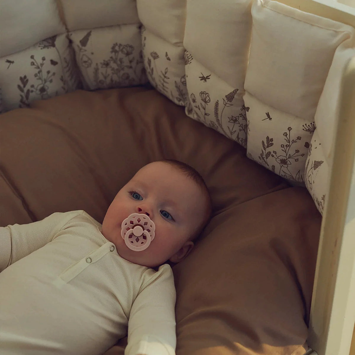Kapok floral Cot bumper