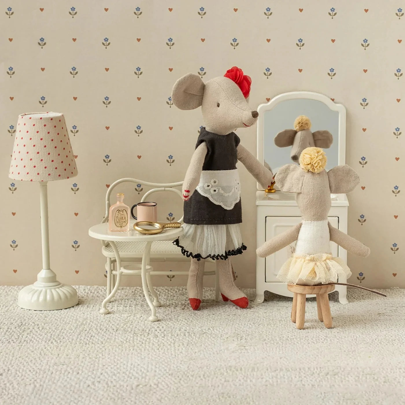 Beautician mouse Mouse