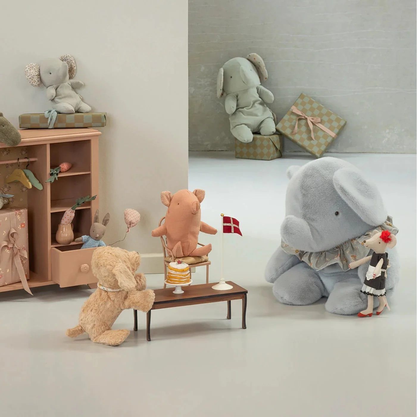 Beautician mouse Mouse