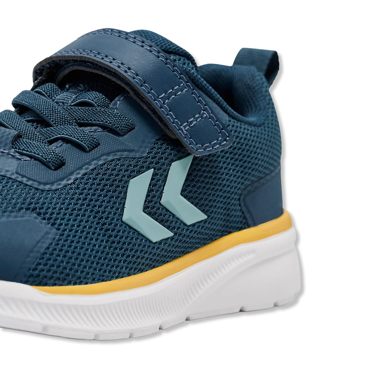 ACTUS TR shoes