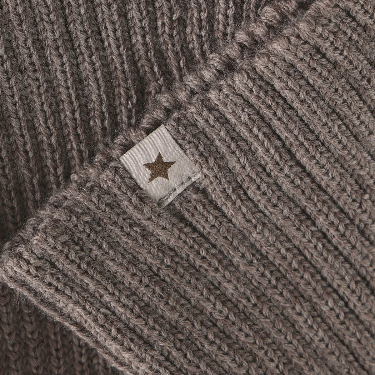 Neck warmer