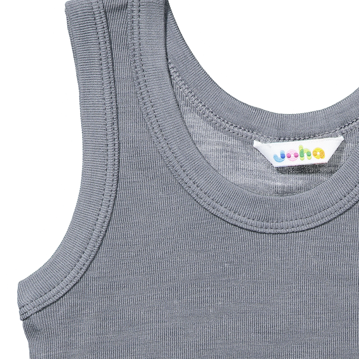 Undershirt