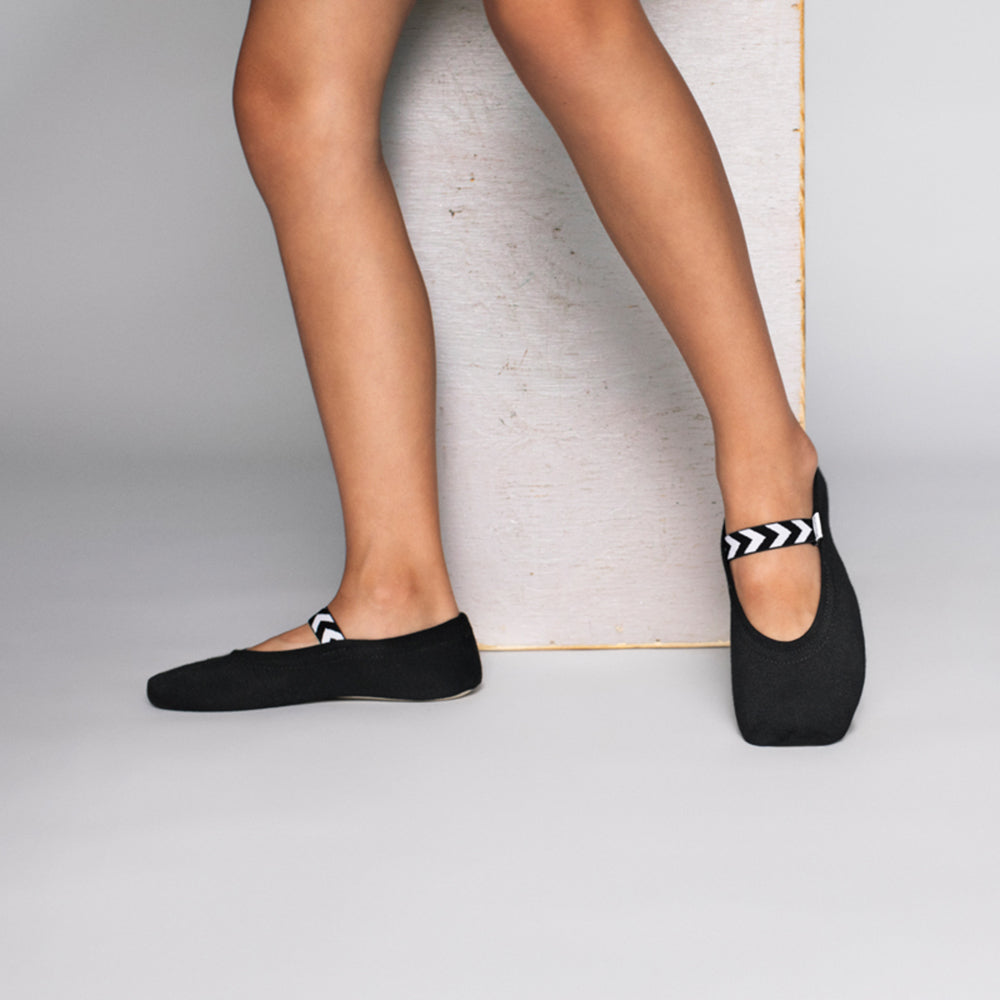 Ballet flats