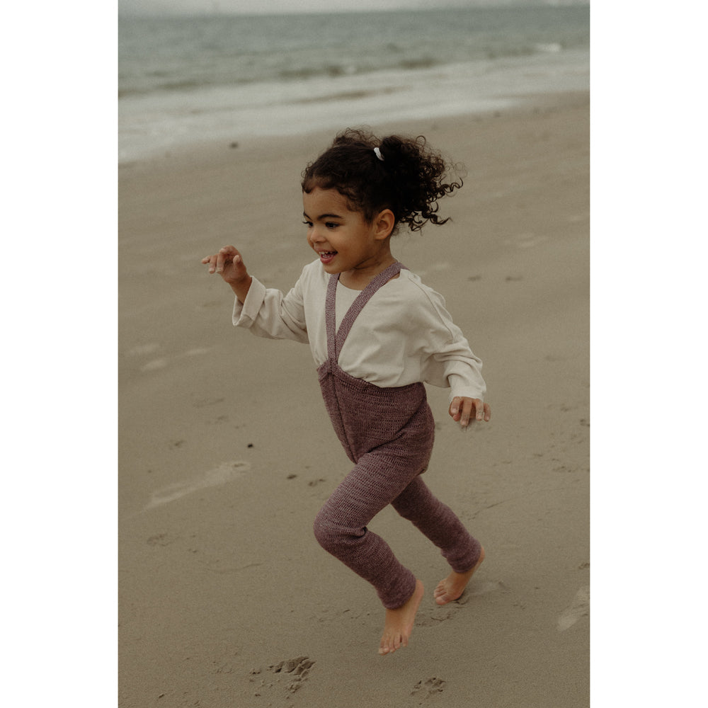 Footless playtime