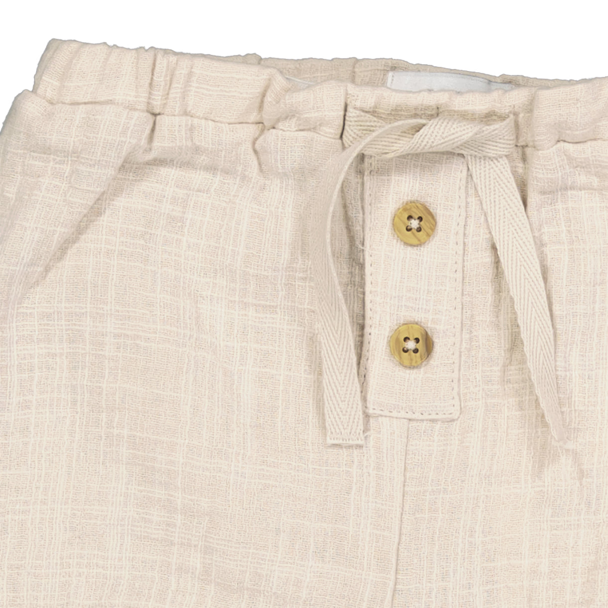 NBMHEFOL shorts