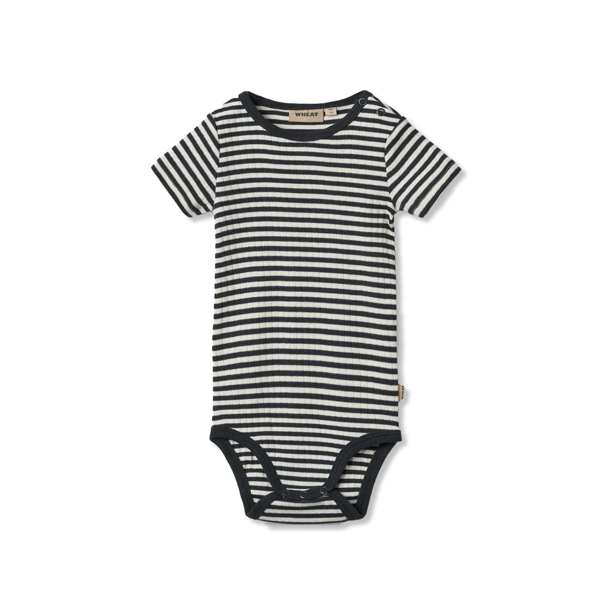Edvald summer suit