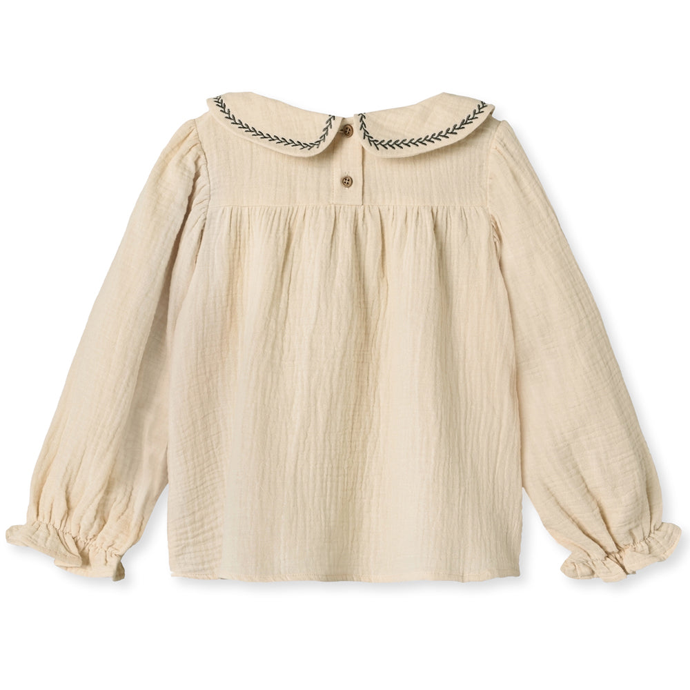 AMOUR lS T-shirt