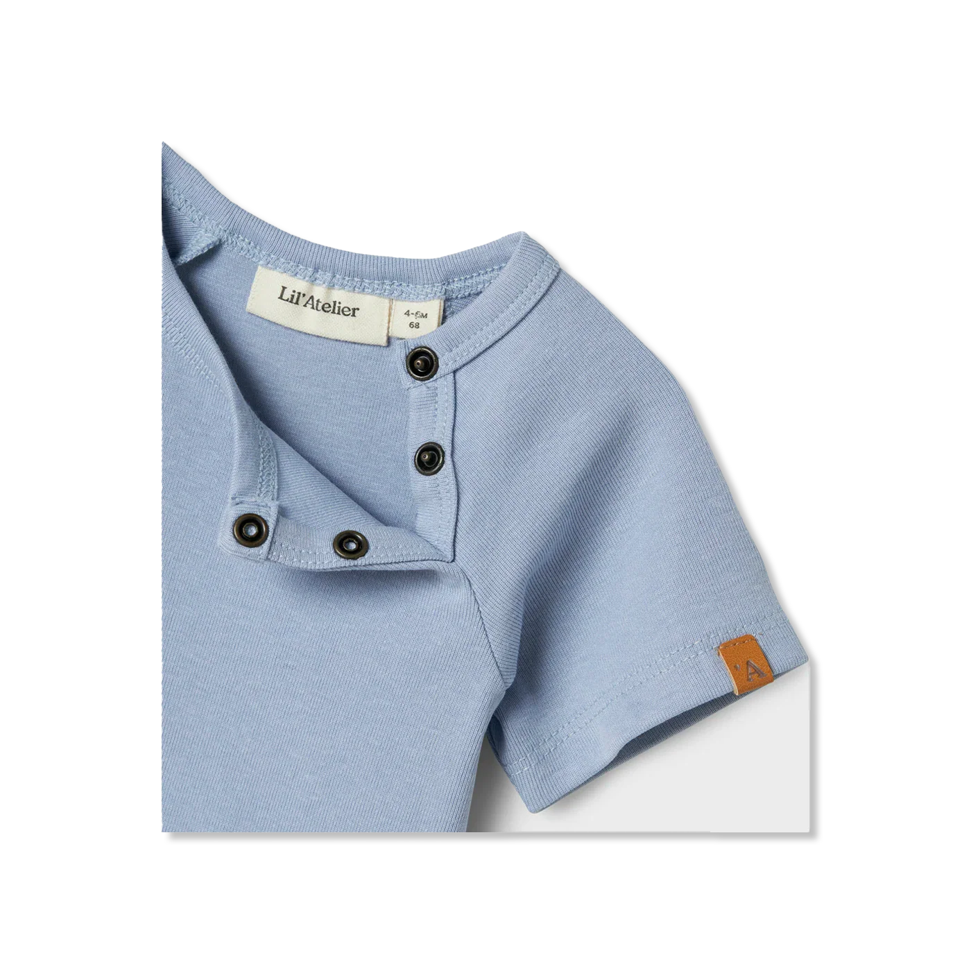 Nbmlalo Tab summer suit