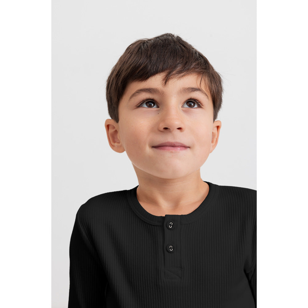 lS T-shirt