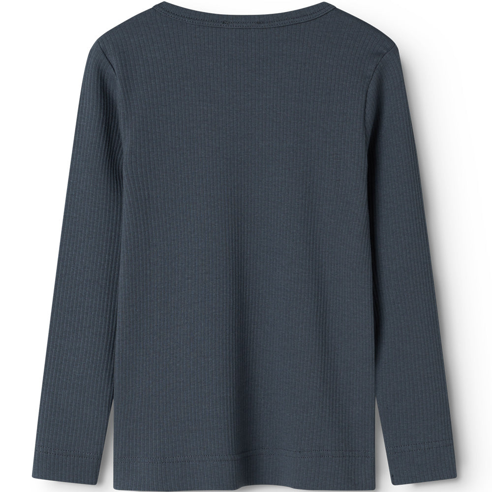 lS T-shirt