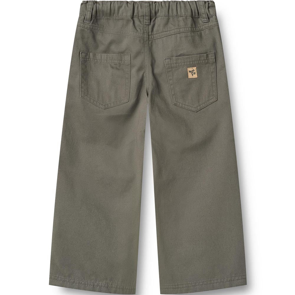 James pants