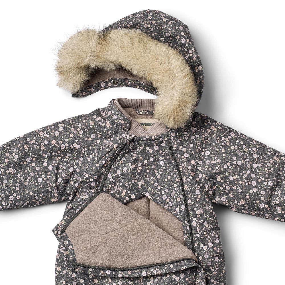 Nickie snowsuit