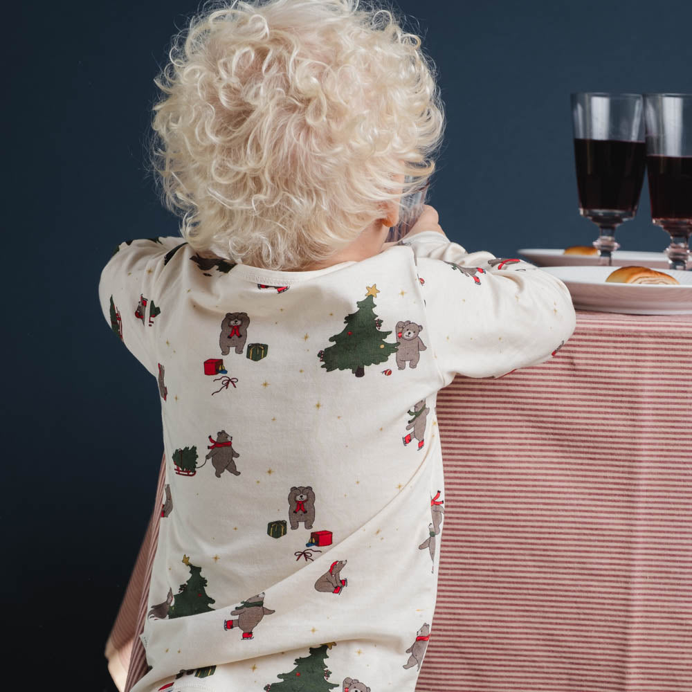 Emilio Christmas nightwear