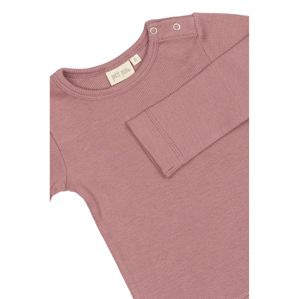 lS T-shirt