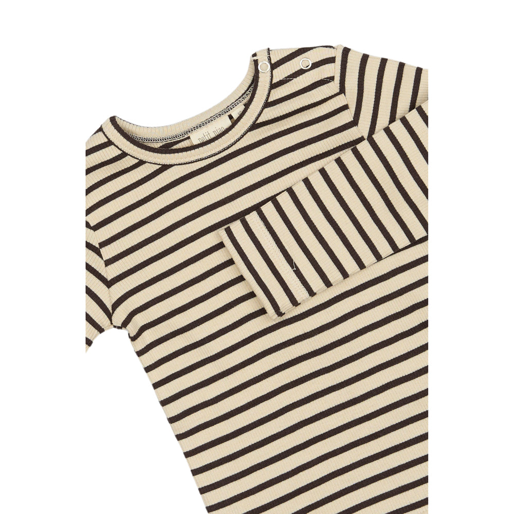 lS T-shirt