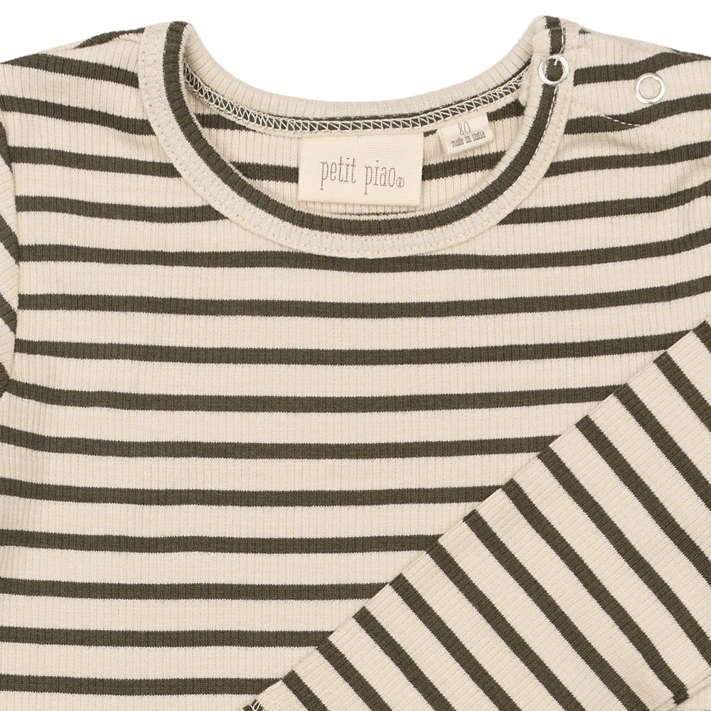 lS T-shirt