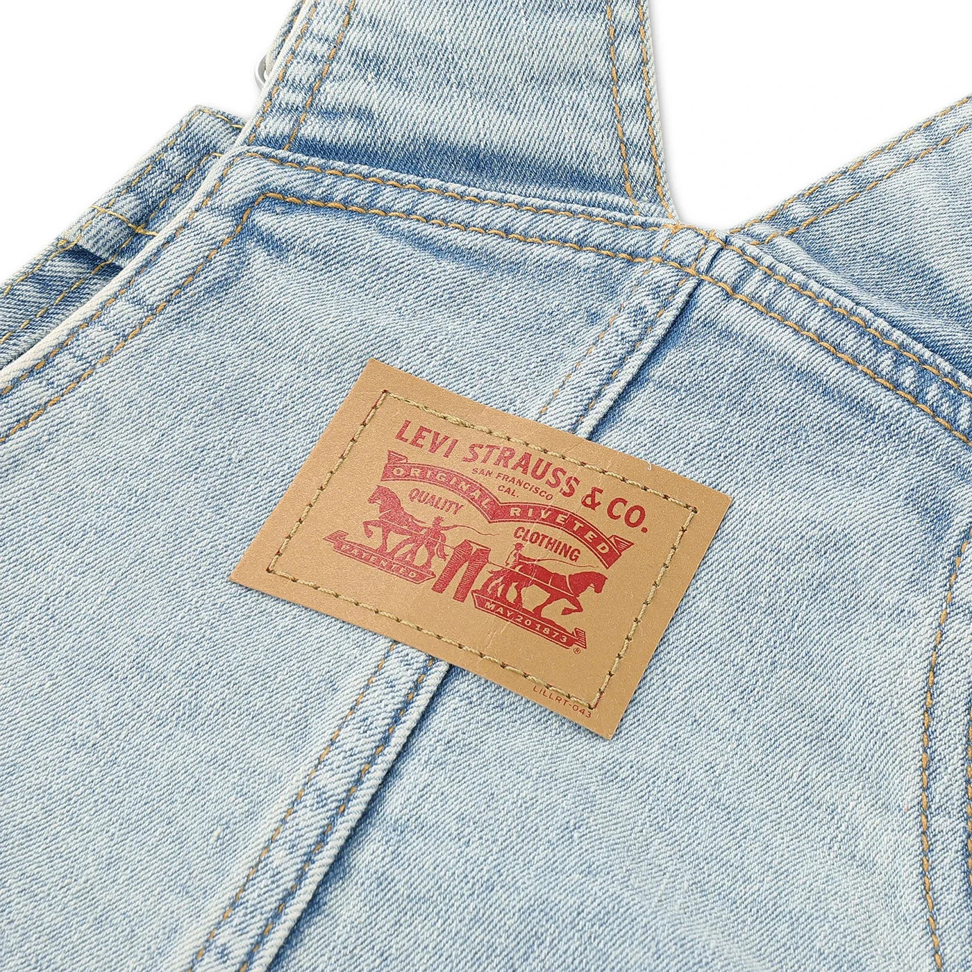 Baggy Latzhosen