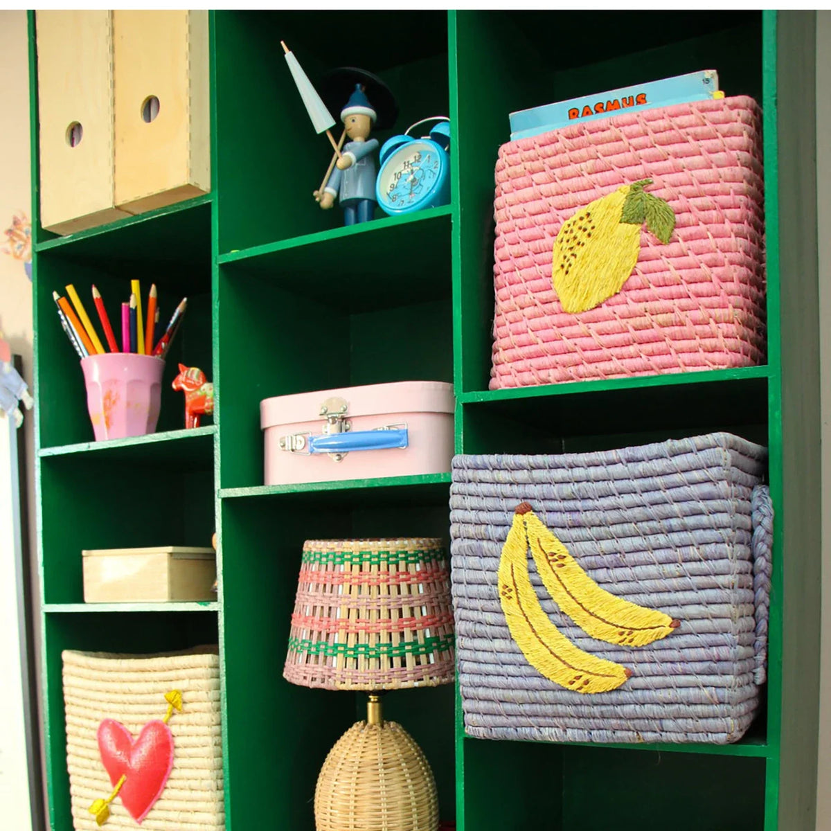 Raffia square Basket