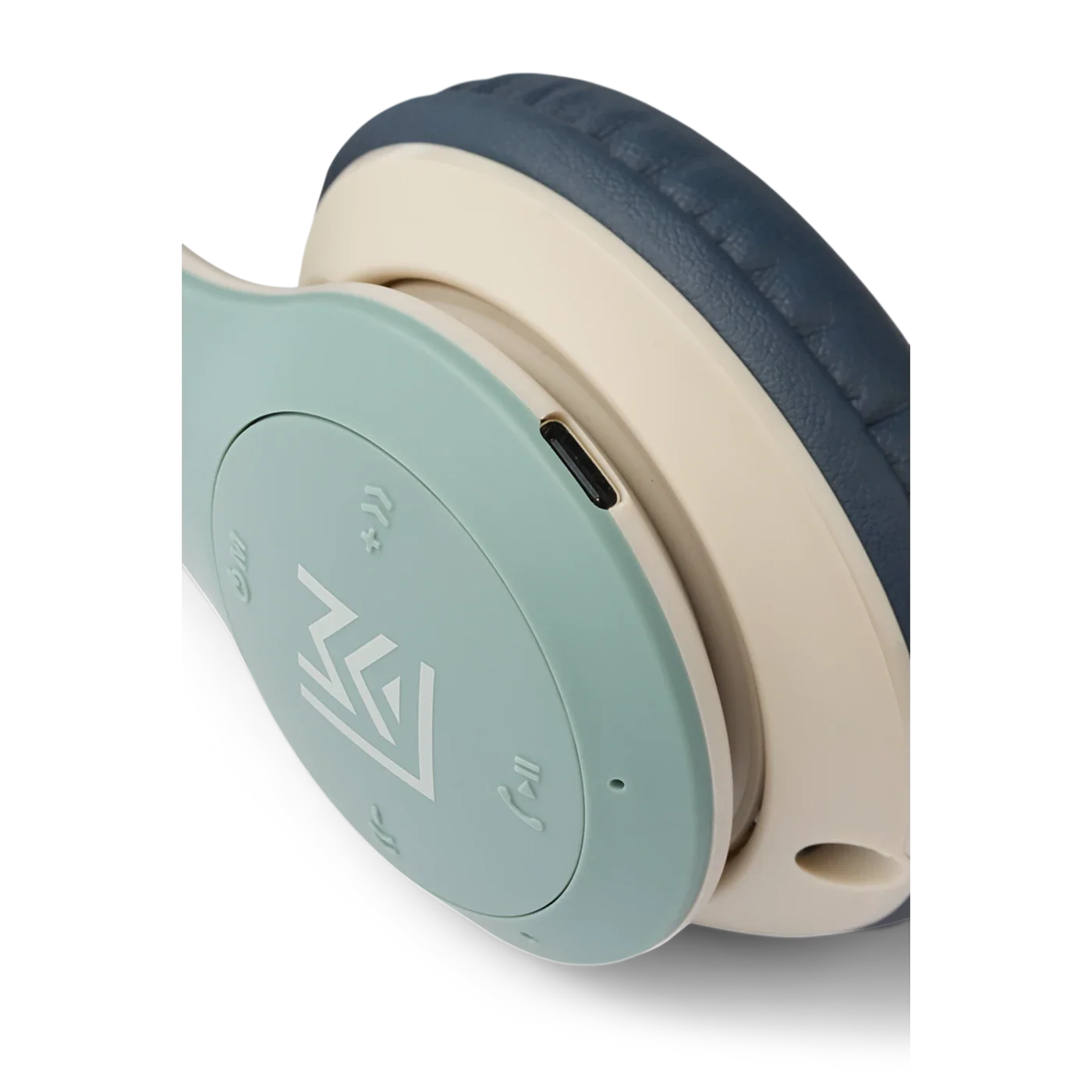 Quinn Headphones