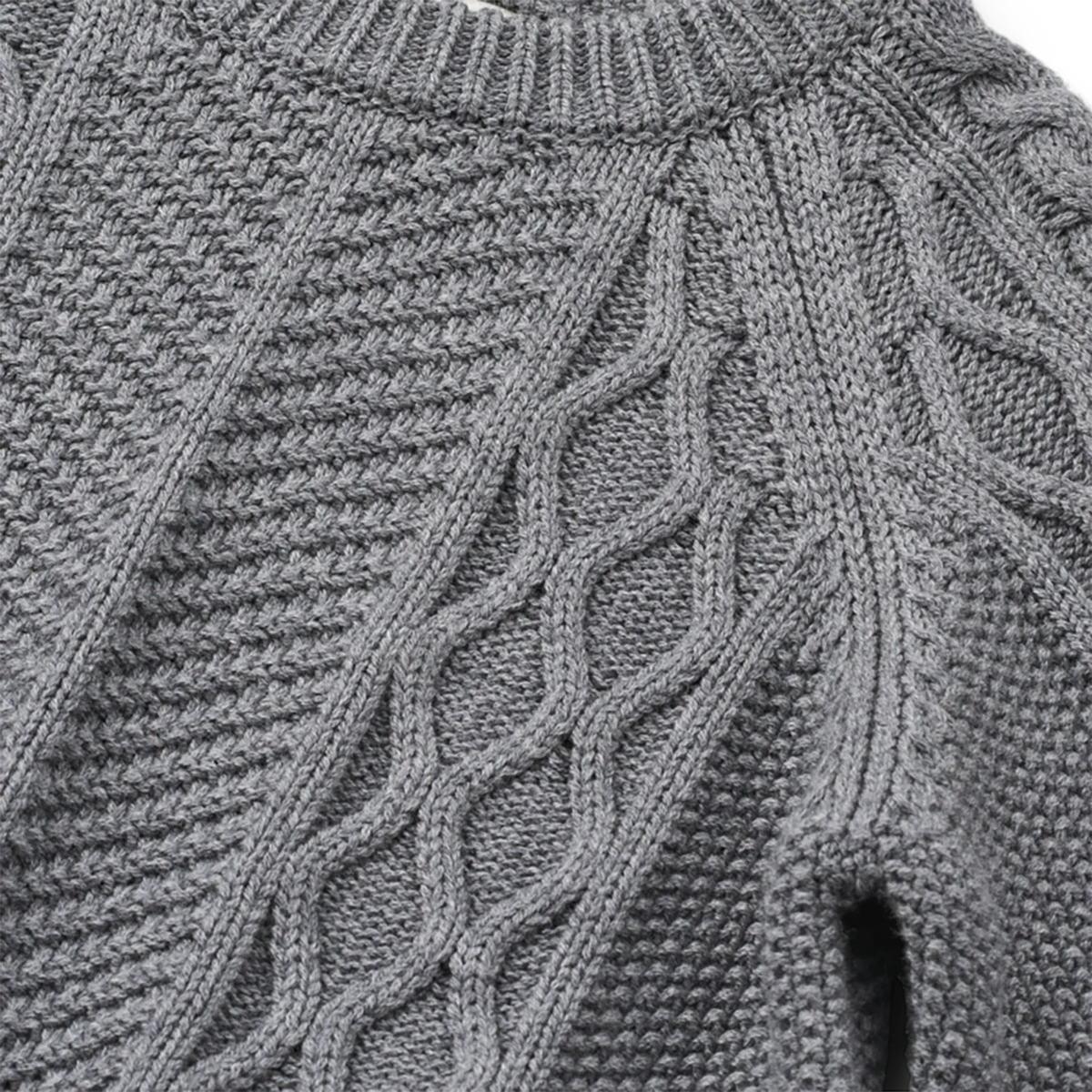 Ari Knitted sweater