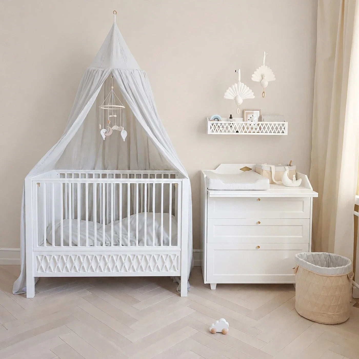 Dreamland Baby mobile