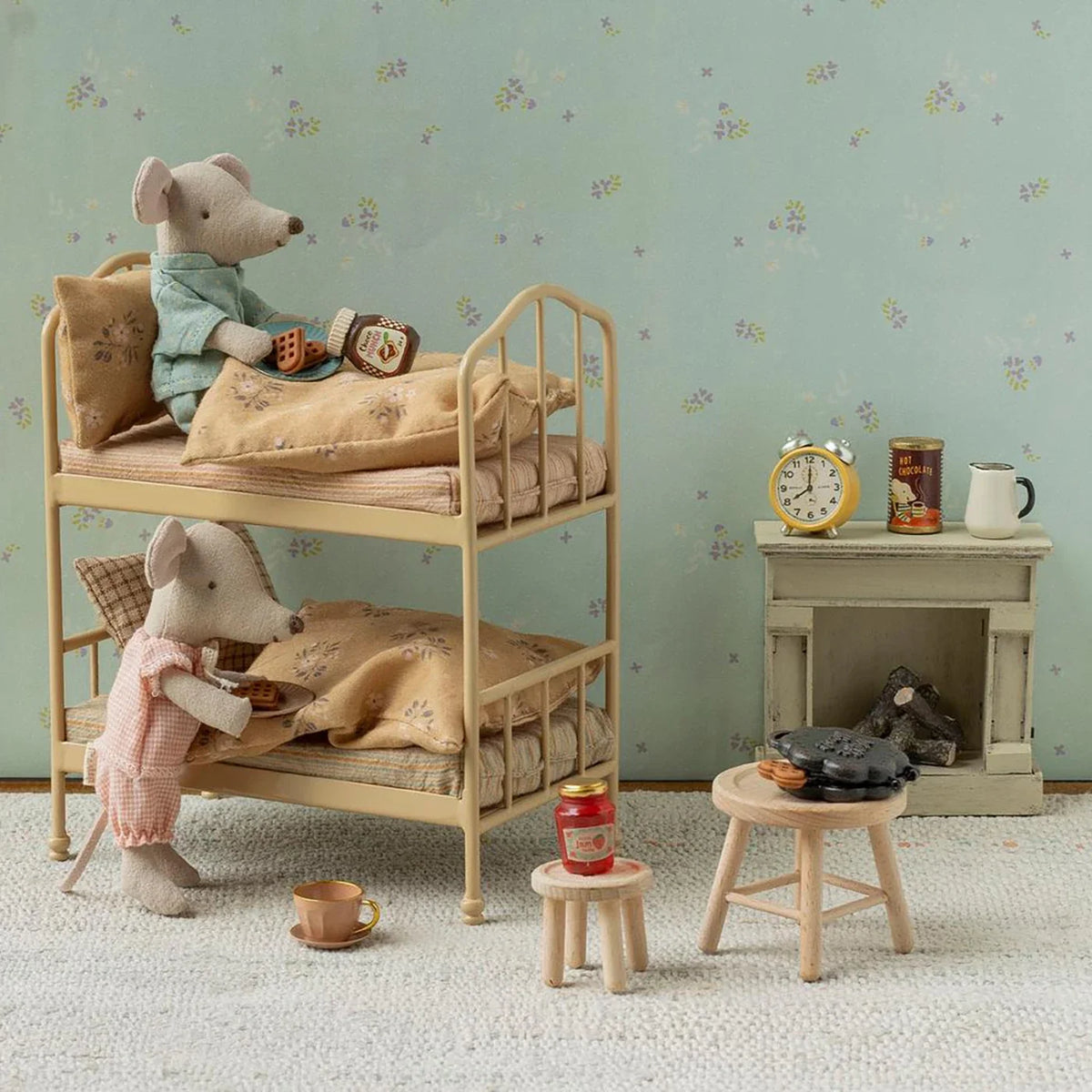 Vaffelsæt Furniture for mice