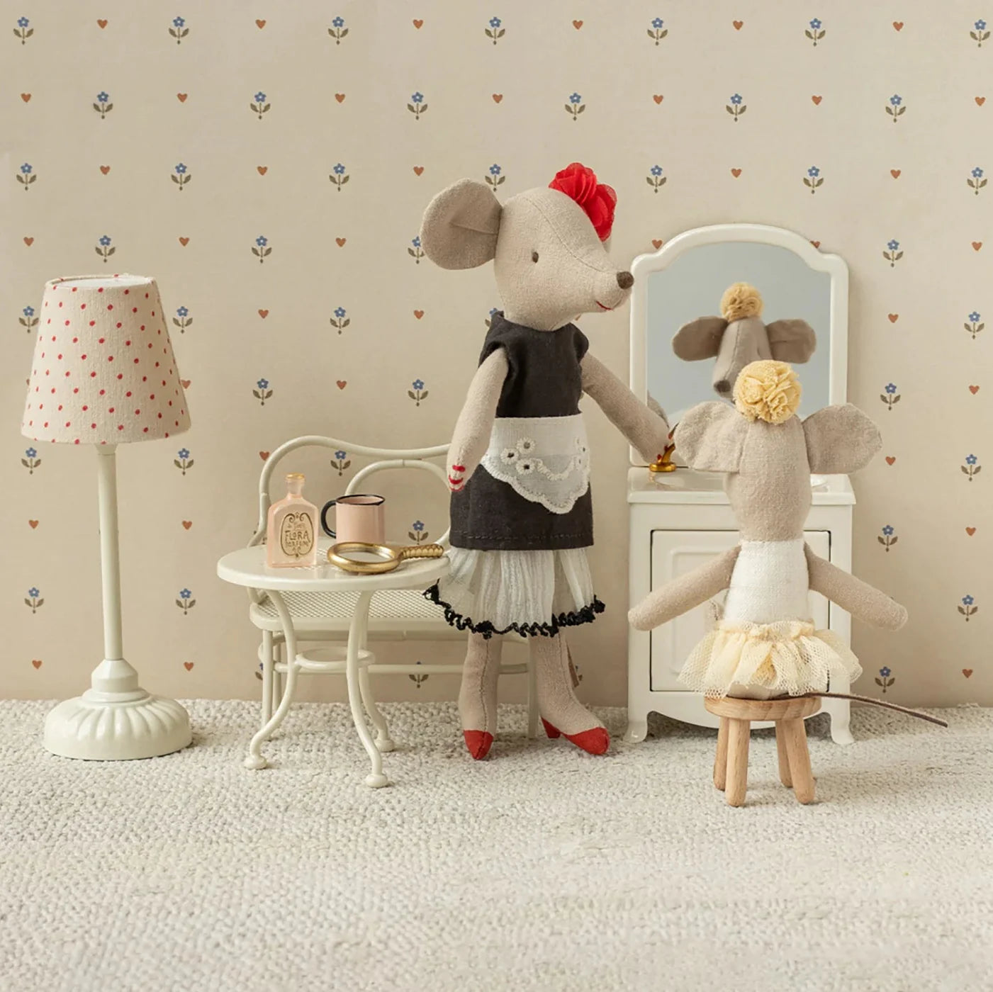 Beautician mouse Mouse
