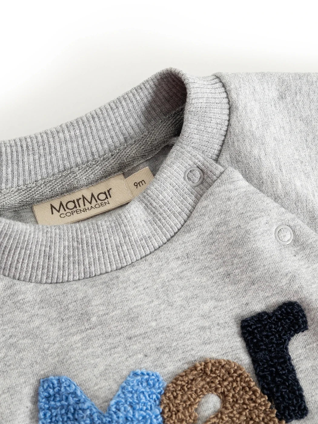 Theos b Sweatshirt