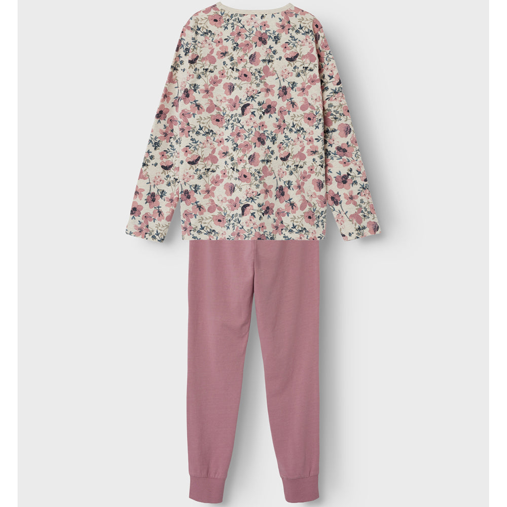 nightwear