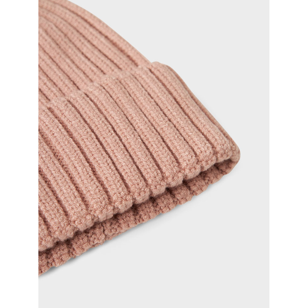 Nmnmab hat