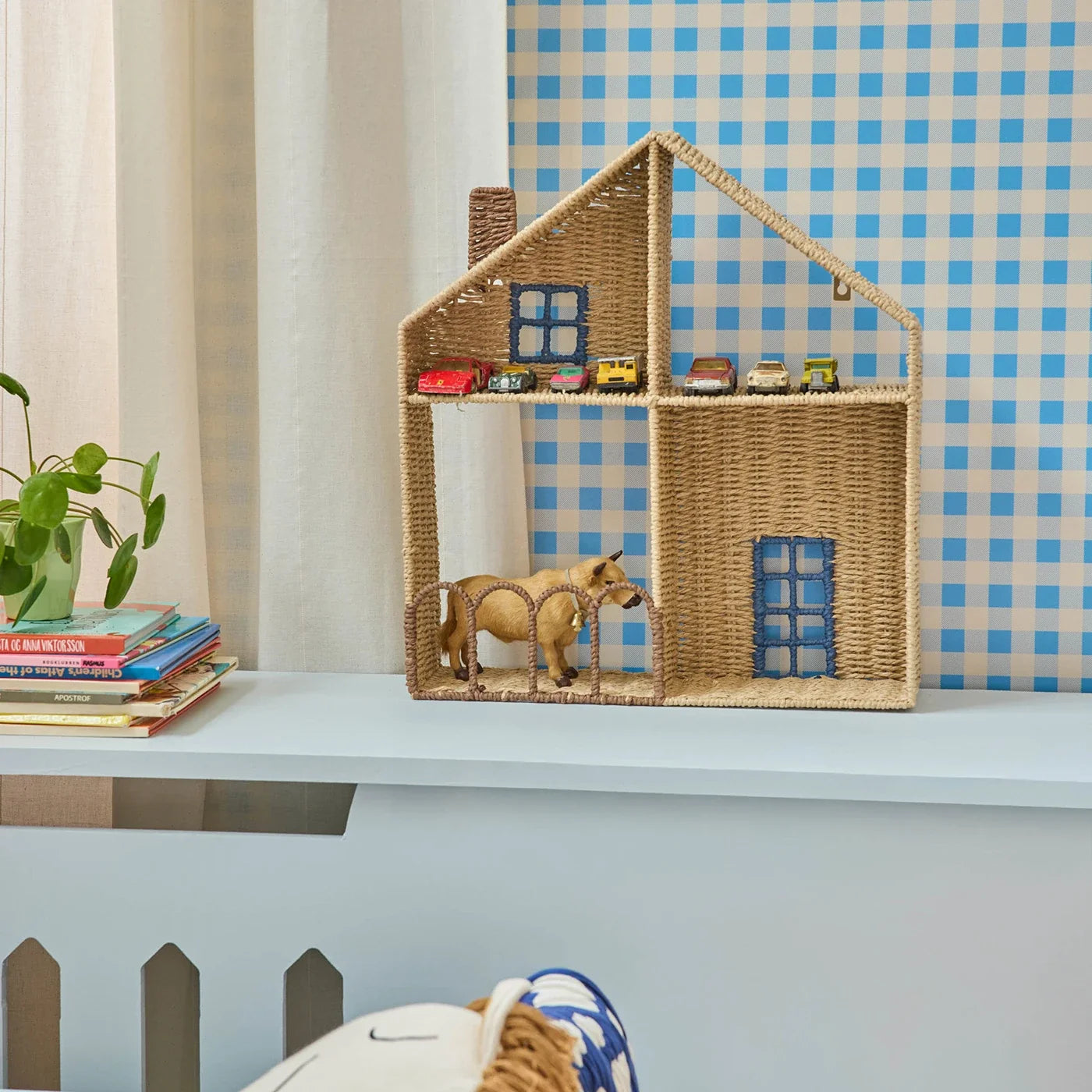 Paper rope Shelves