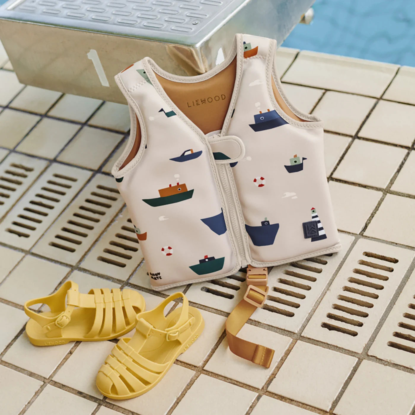 Dove Swim vest