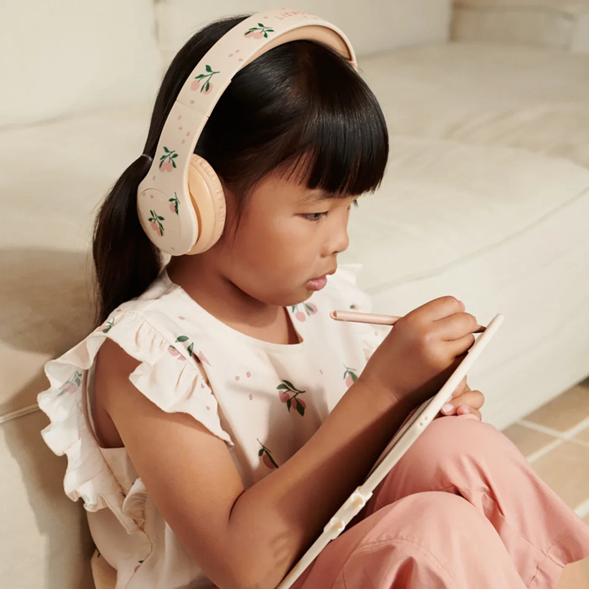 Quinn Headphones