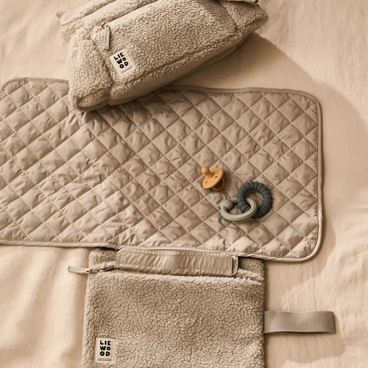 Olivie Changing bag