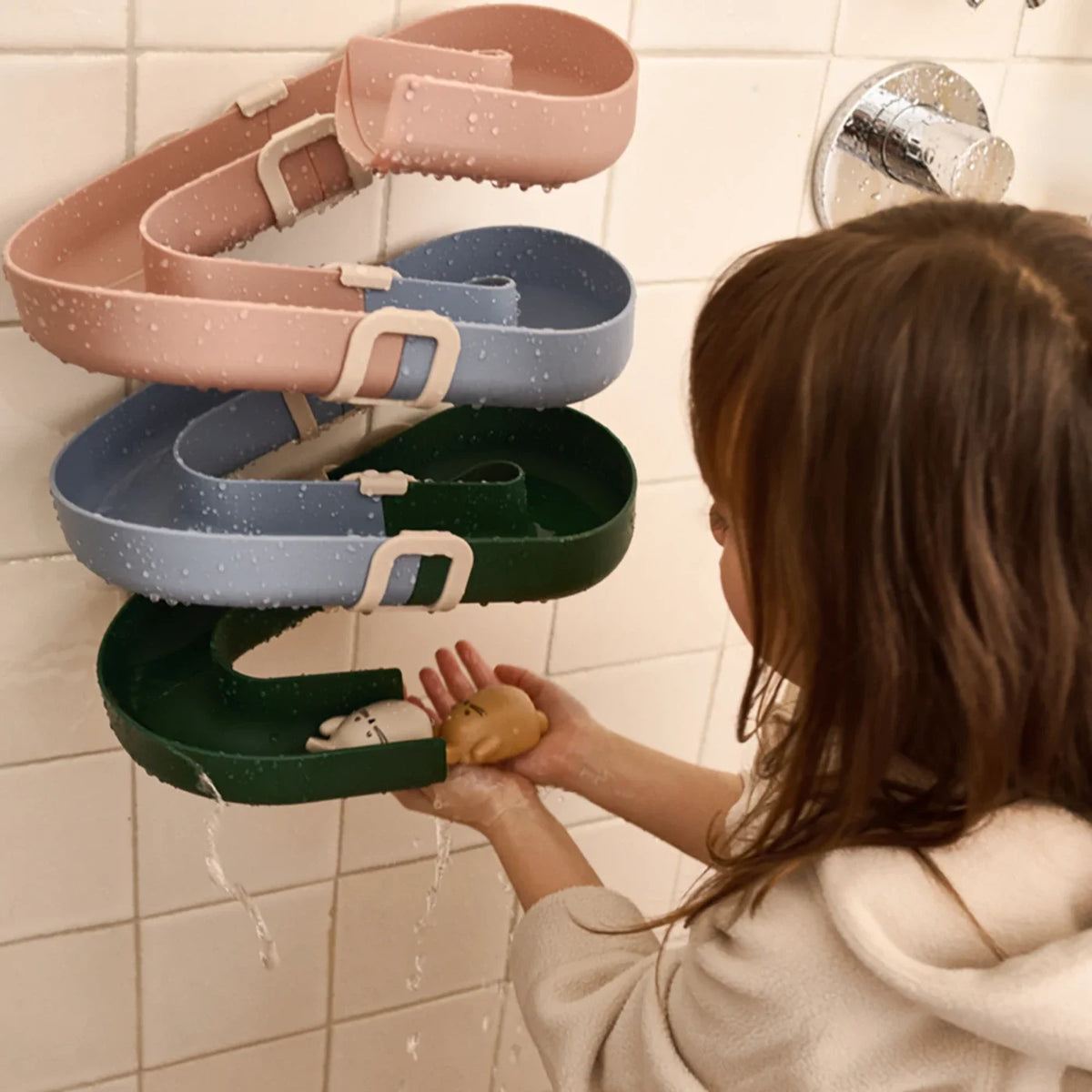 Yara Bath toys