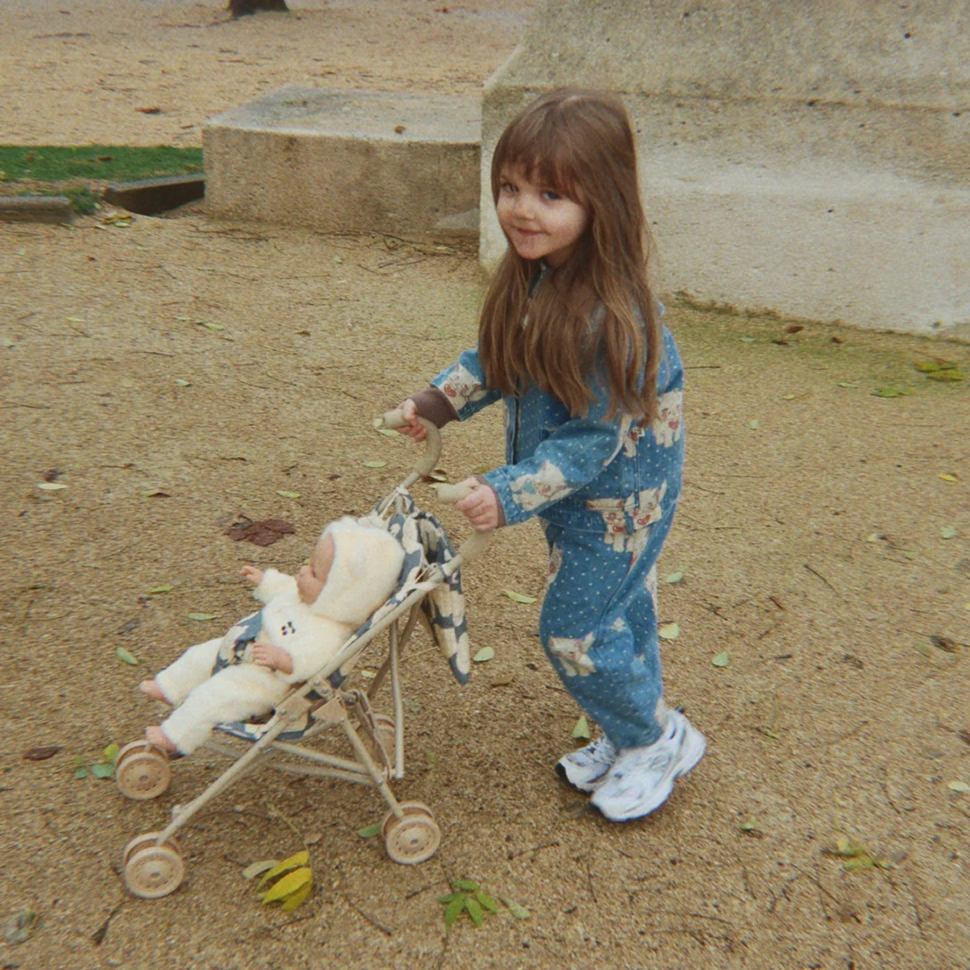 Doll stroller Doll stroller