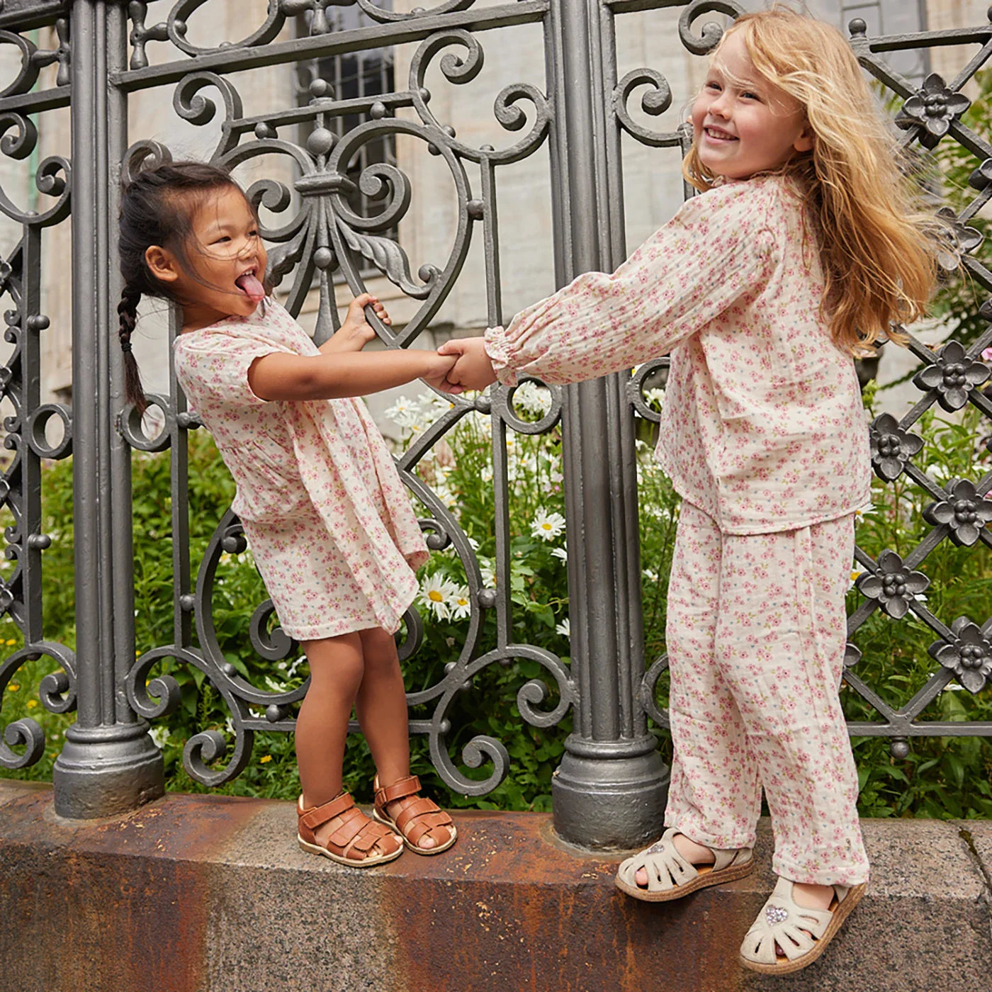Muslin blossom Dress