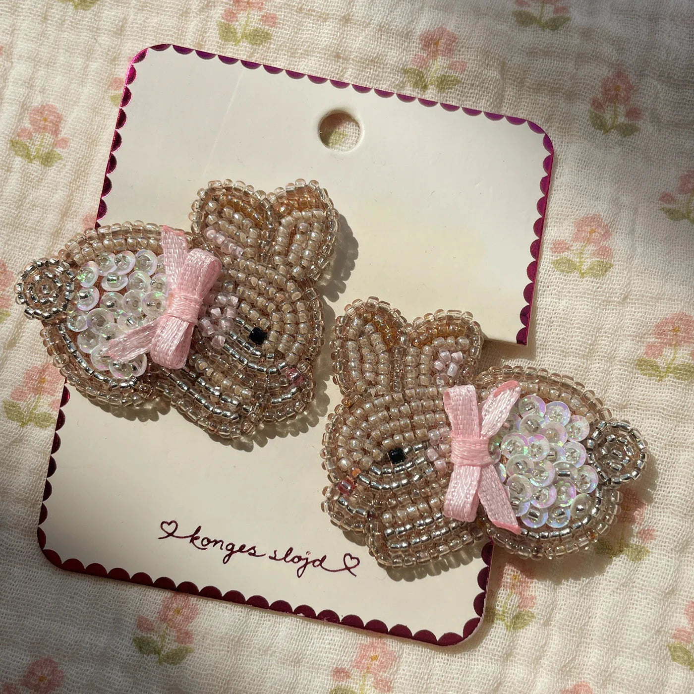 BUNNY hair clip