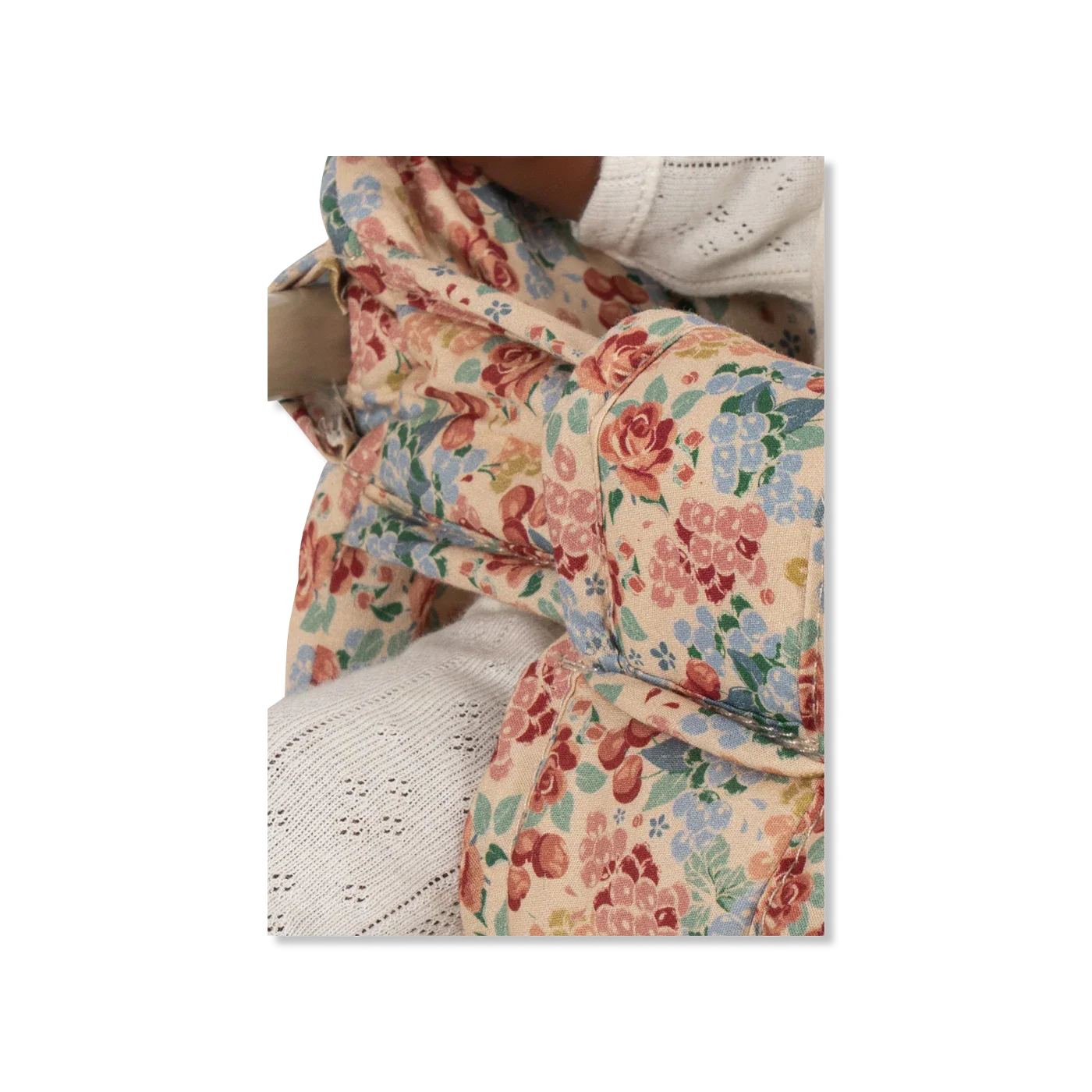 DOLL dolls & accessories